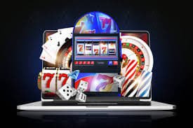 pkpk88 အွန်လိုင်း ကတ်ဂိမ်းများ Poker နှင့် Baccarat